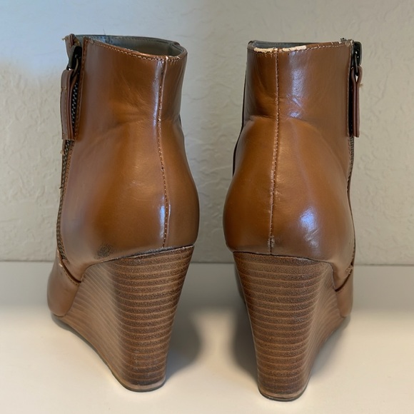 LOFT wedge boots ✨ - Picture 6 of 9